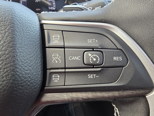 2025 Jeep Grand Cherokee Limited photo 26