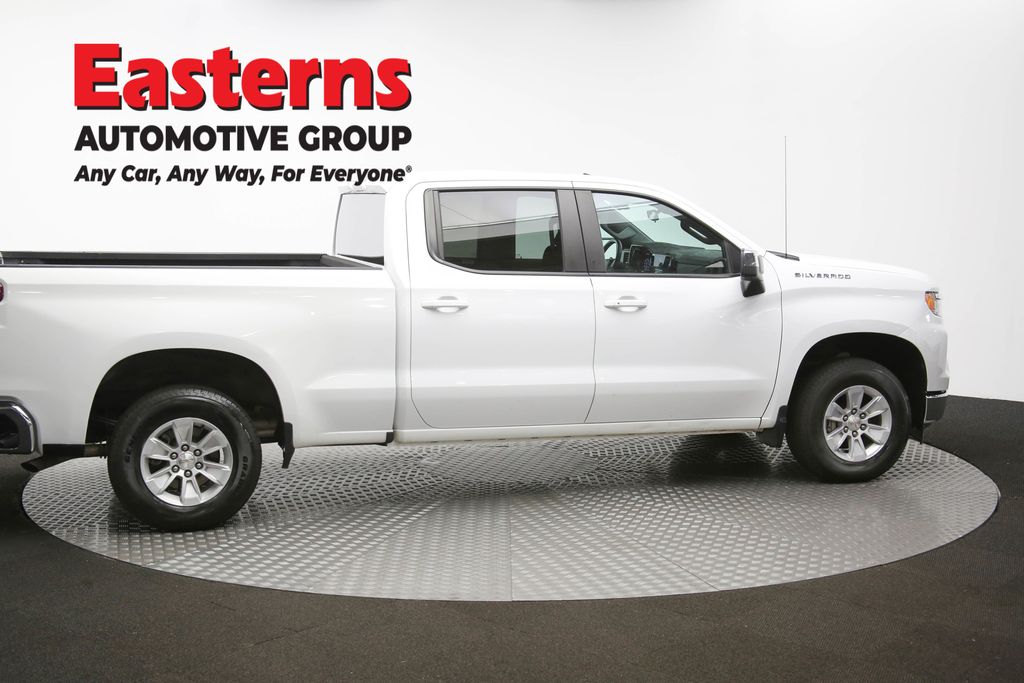 2023 Chevrolet Silverado 1500 LT photo 32