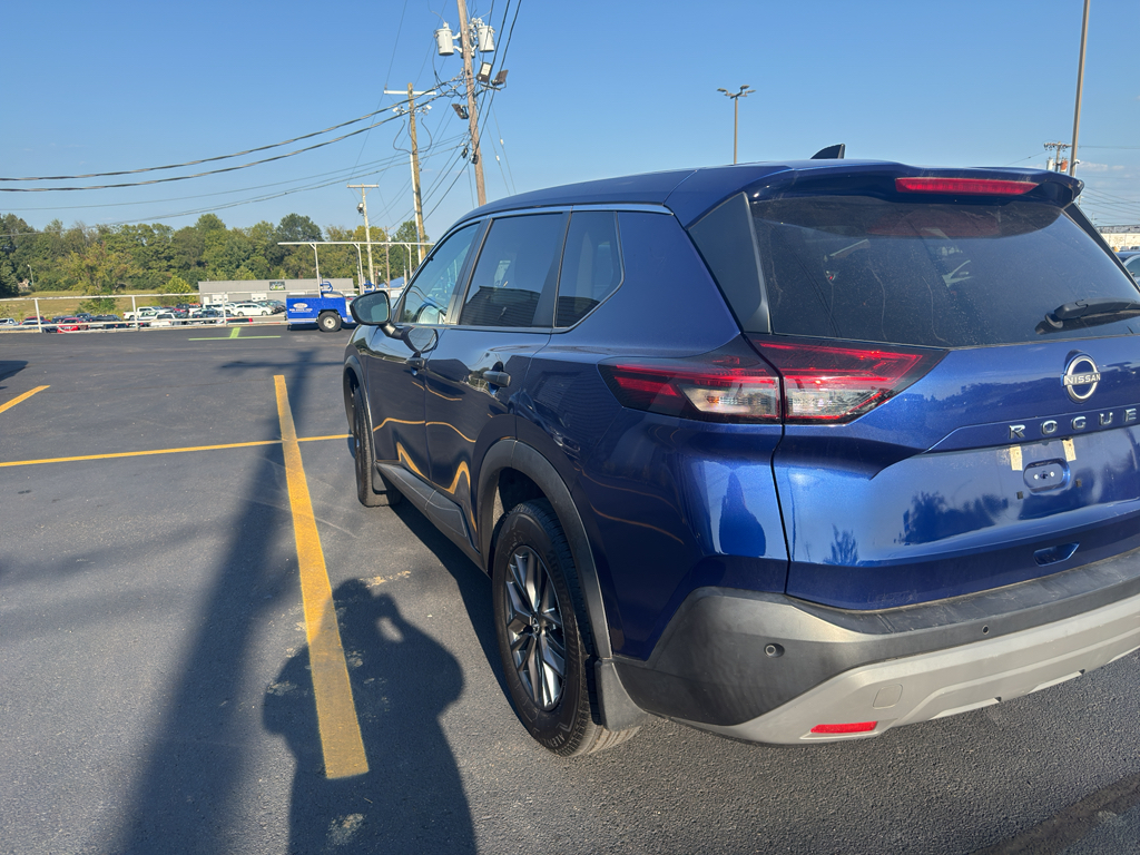 2022 Nissan Rogue S photo 4