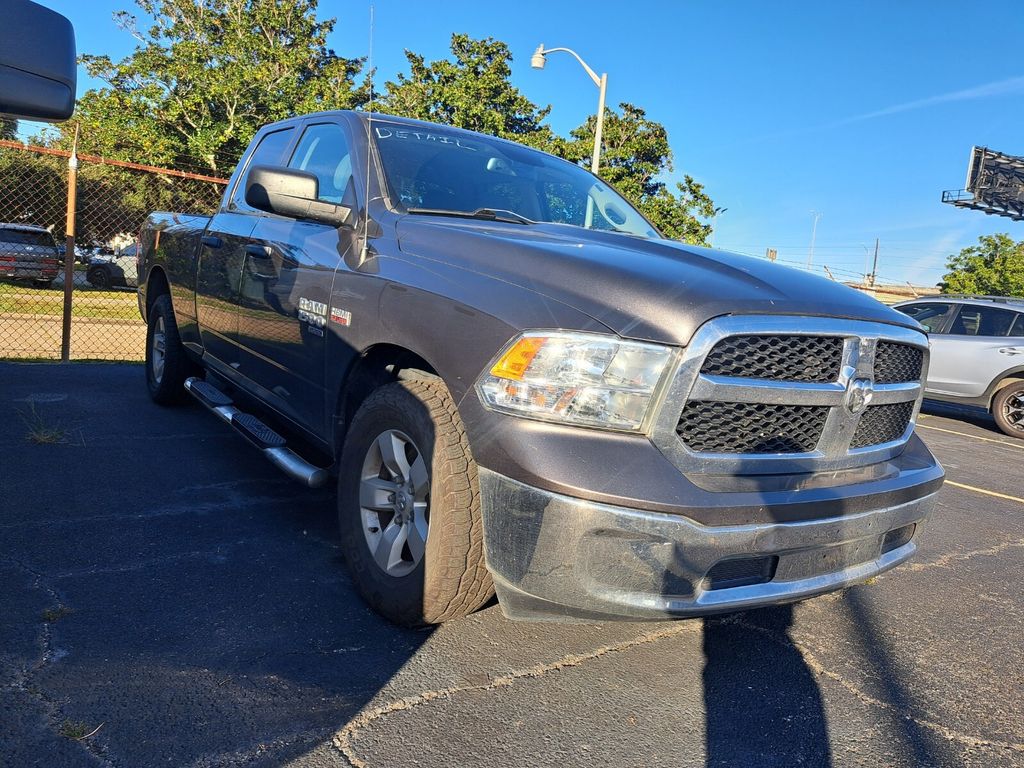 2020 Ram 1500 Classic Tradesman photo 3