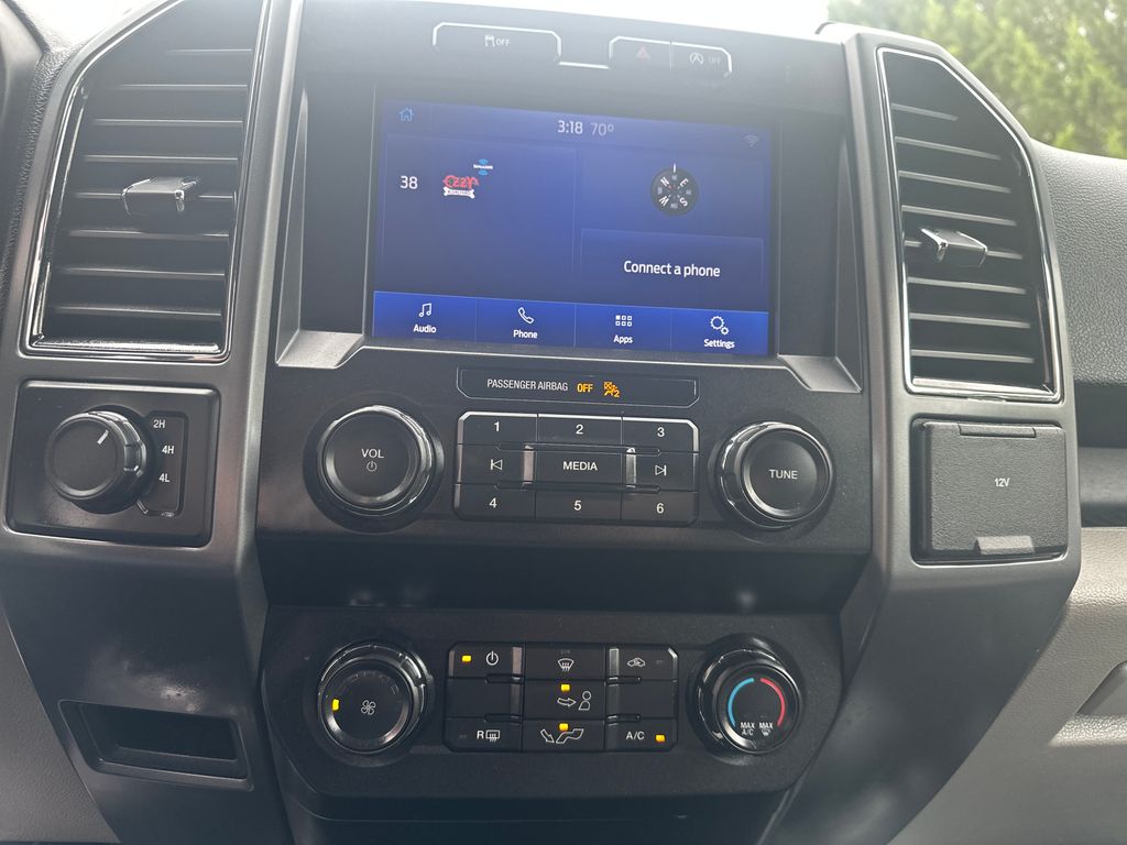 2020 Ford F-150 XLT photo 12