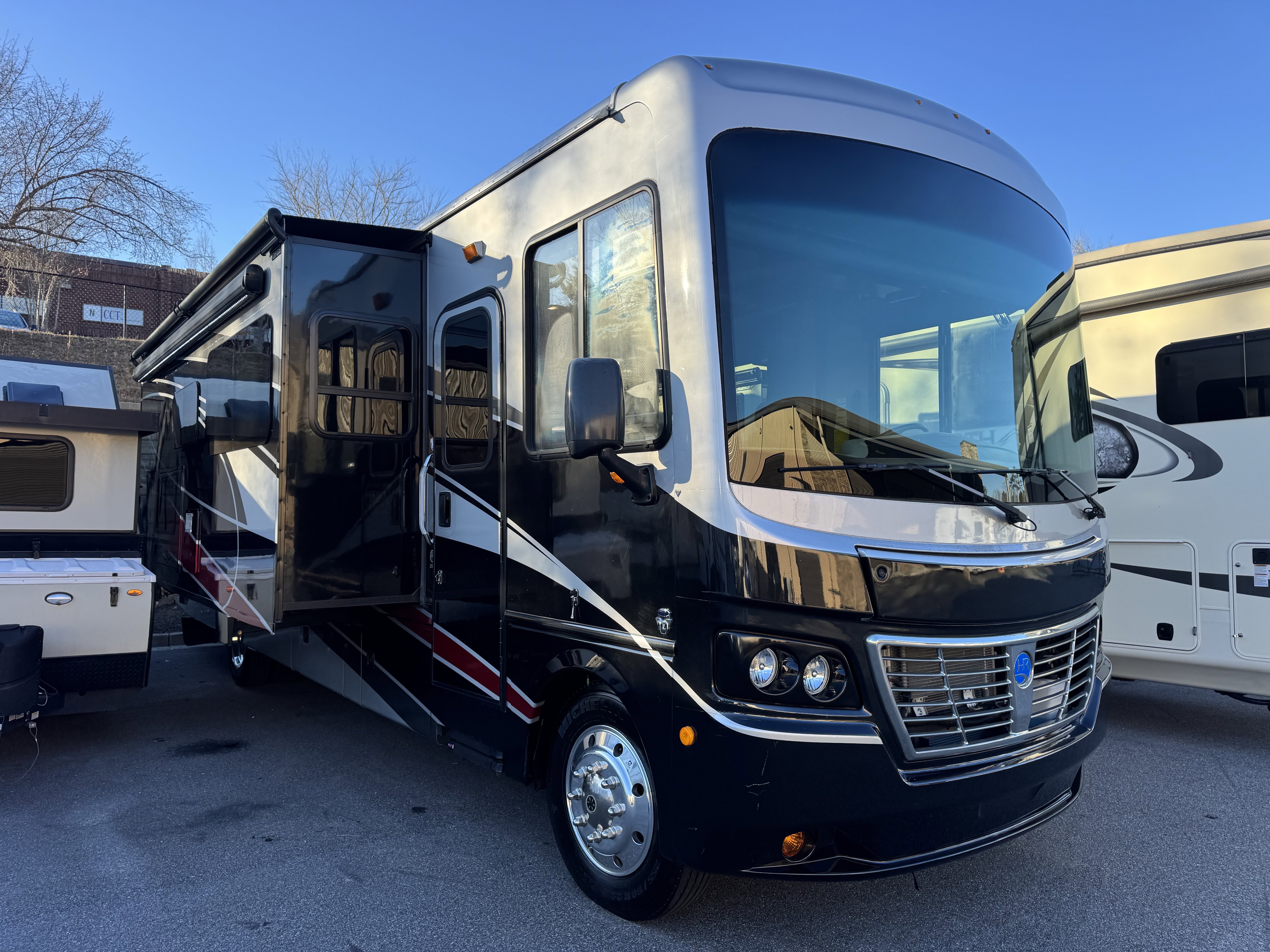 2018 Ford F-53's photo