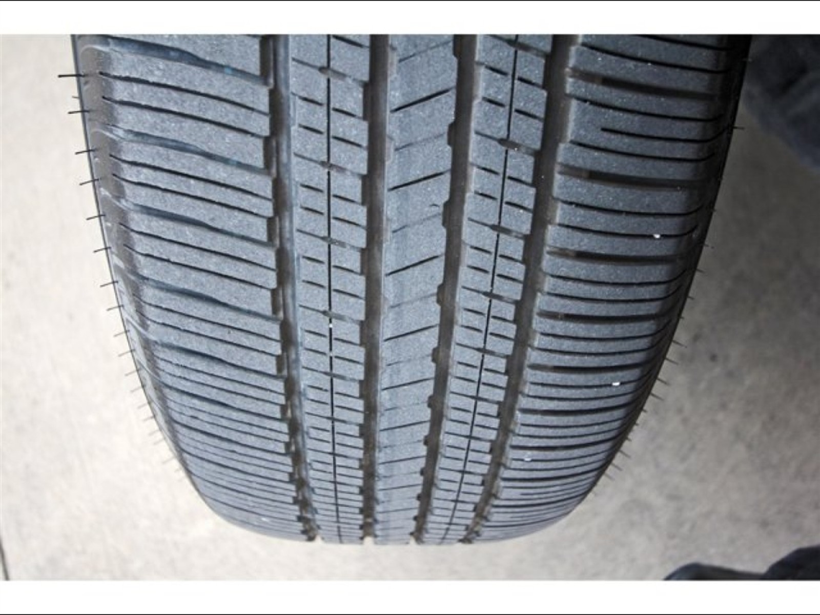 2024 Nissan Rogue SV Black at Robbins Nissan