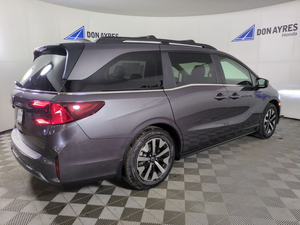 2026 Honda Odyssey EX-L photo 5