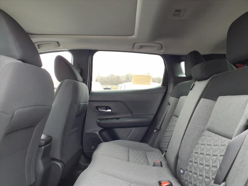 2026 Nissan Kicks SV photo 3