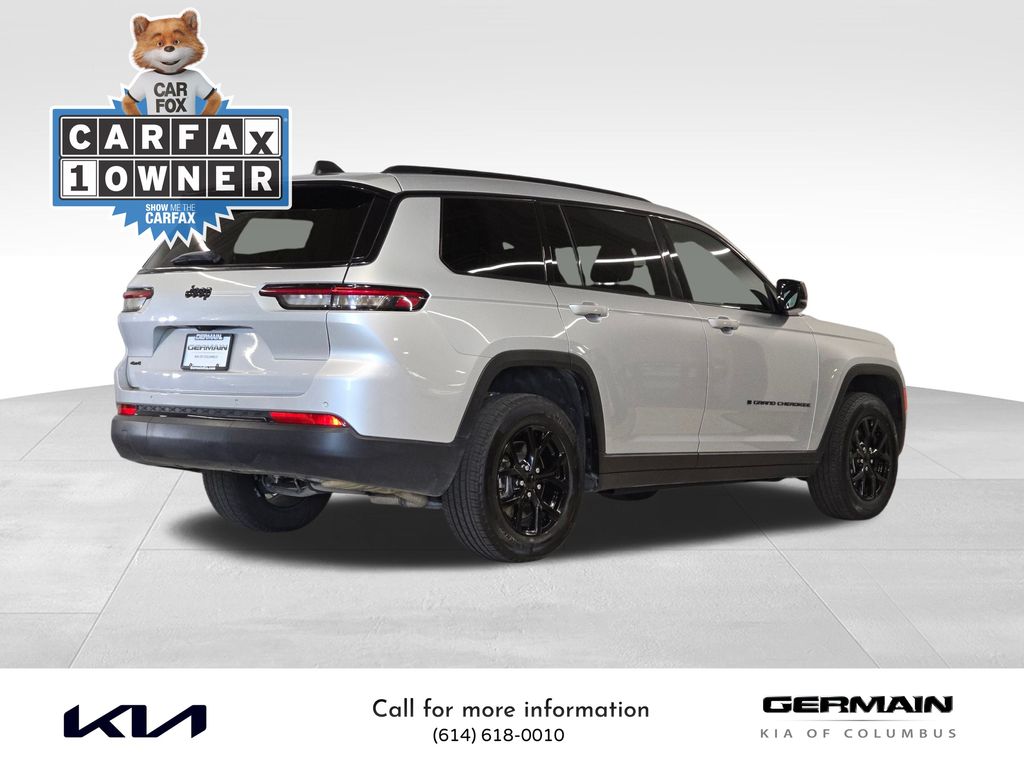 2024 Jeep Grand Cherokee Altitude photo 4