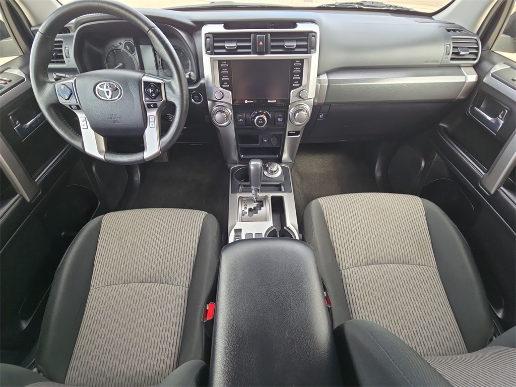 2024 Toyota 4Runner SR5 4WD photo 31