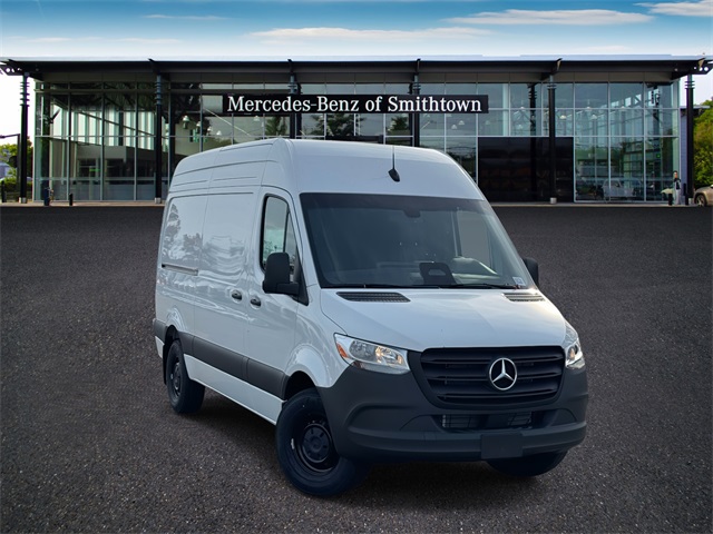 2026 Mercedes-Benz Sprinter Cargo Van Base's photo