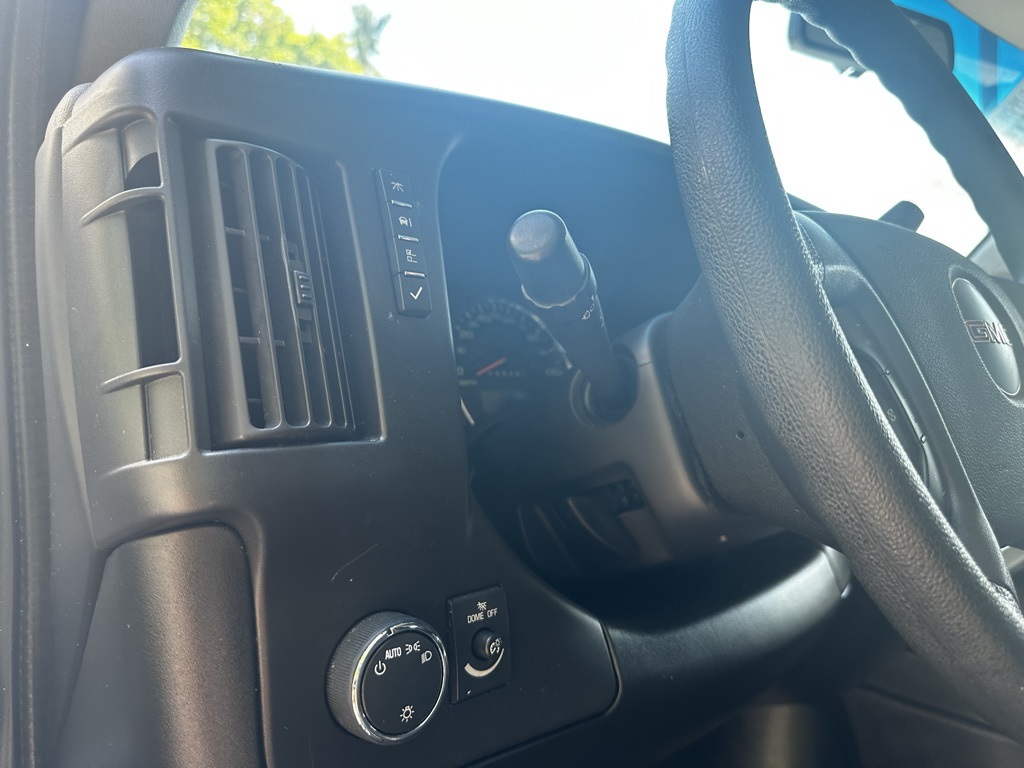 2022 Gmc Savana 2500 photo 14