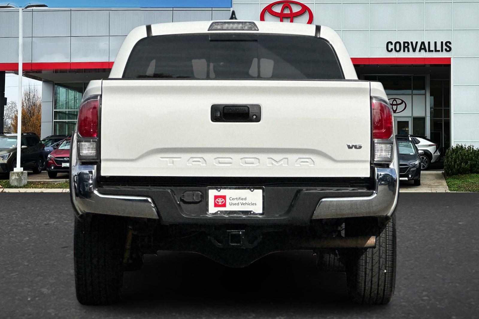 2023 Toyota Tacoma TRD Off-Road photo 4