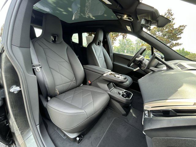 2026 Bmw iX photo 26