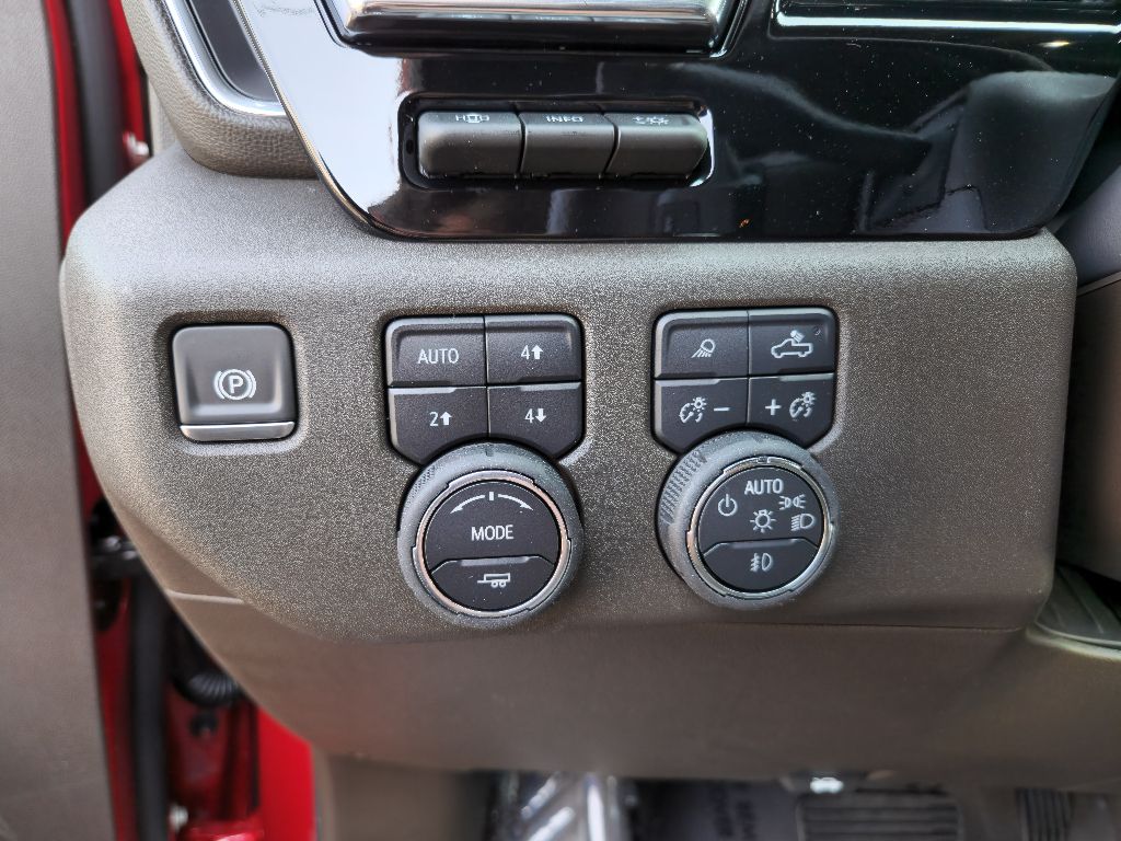 2025 Chevrolet Silverado 1500 LTZ photo 19