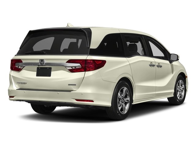 Used 2018 Honda Odyssey Touring with VIN 5FNRL6H8XJB003647 for sale in Minneapolis, Minnesota