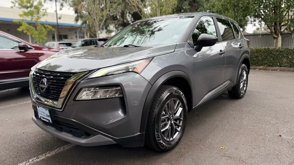 2023 Nissan Rogue S photo 3
