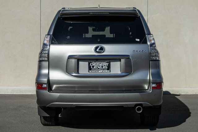 2023 Lexus GX 460 photo 4