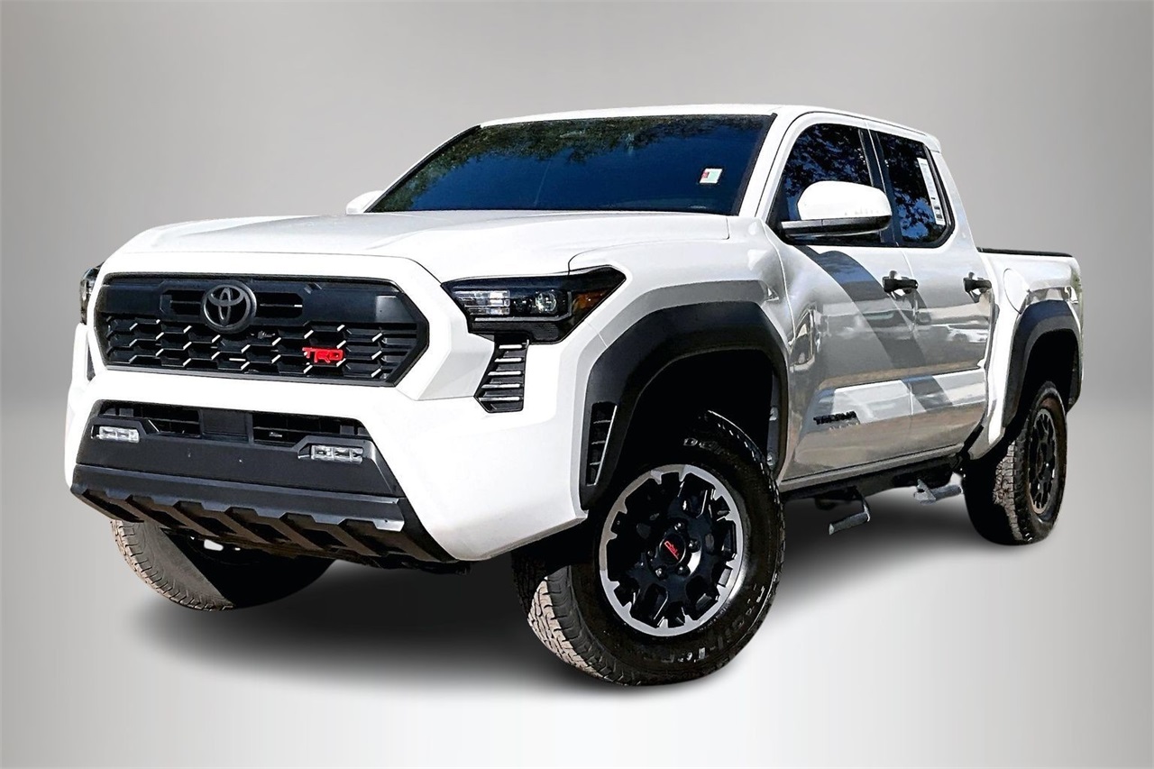 2024 Toyota Tacoma TRD Off Road's photo
