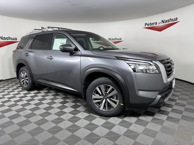 2025 Nissan Pathfinder SL's photo