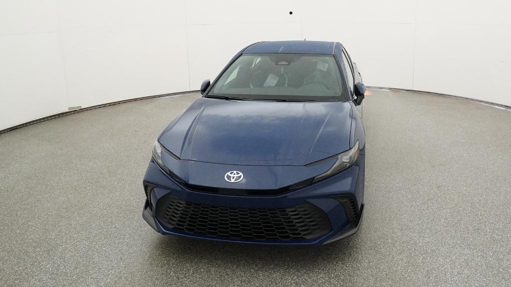 2026 Toyota Camry SE photo 2