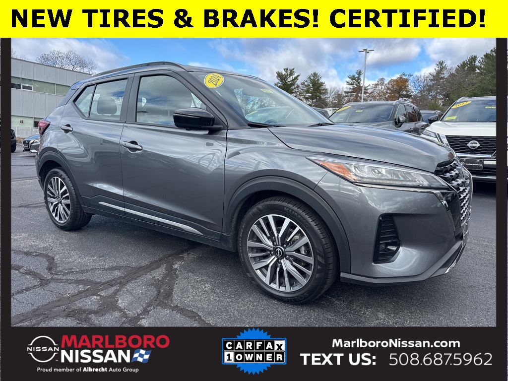 2024 Nissan Kicks SR's photo