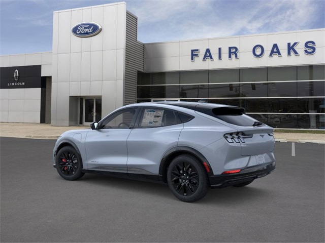 2025 Ford Mustang Mach-E Premium photo 4
