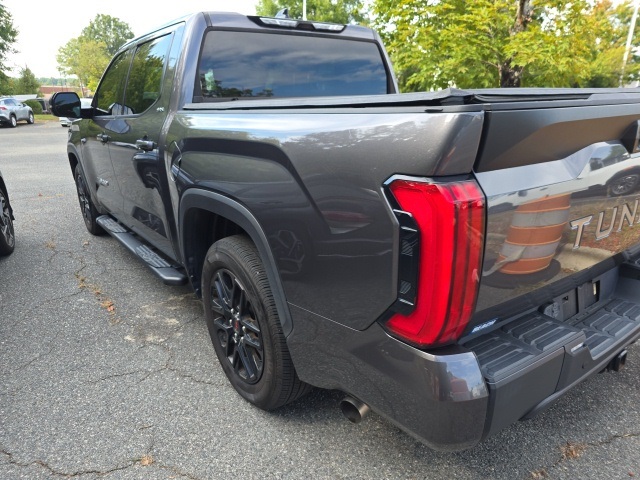 2022 Toyota Tundra SR5 photo 3