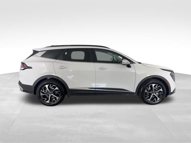 2025 Kia Sportage EX photo 3