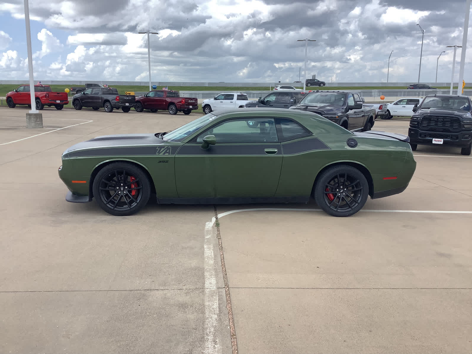 2022 Dodge Challenger R/T Scat Pack photo 9