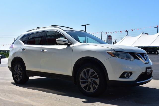 2016 Nissan Rogue SL photo 4