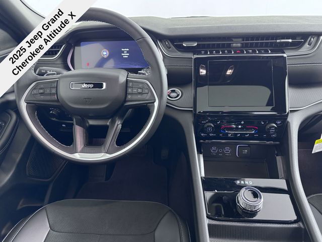 2025 Jeep Grand Cherokee Altitude X photo 19