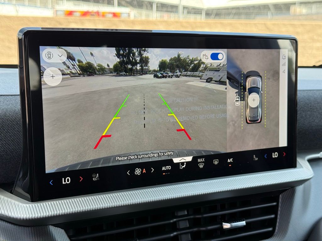 2025 Ford Explorer ST photo 3