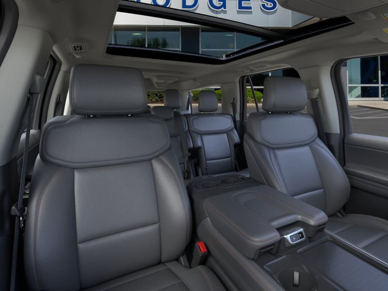 2025 Ford Expedition MAX photo 8
