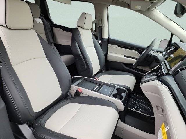 2026 Honda Odyssey Elite photo 10