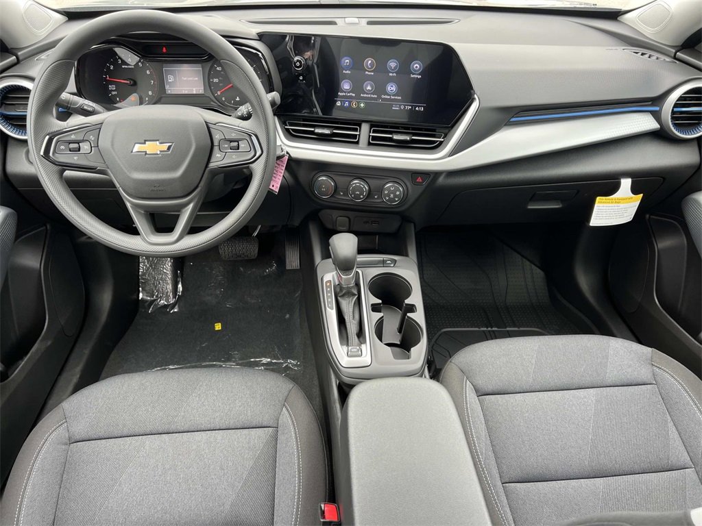 2026 Chevrolet Trax LS photo 3
