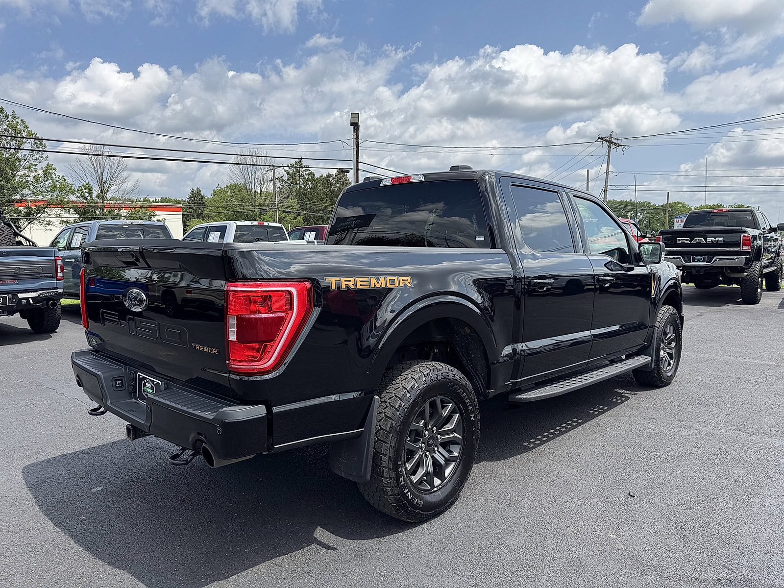 2023 Ford F-150 Tremor photo 3