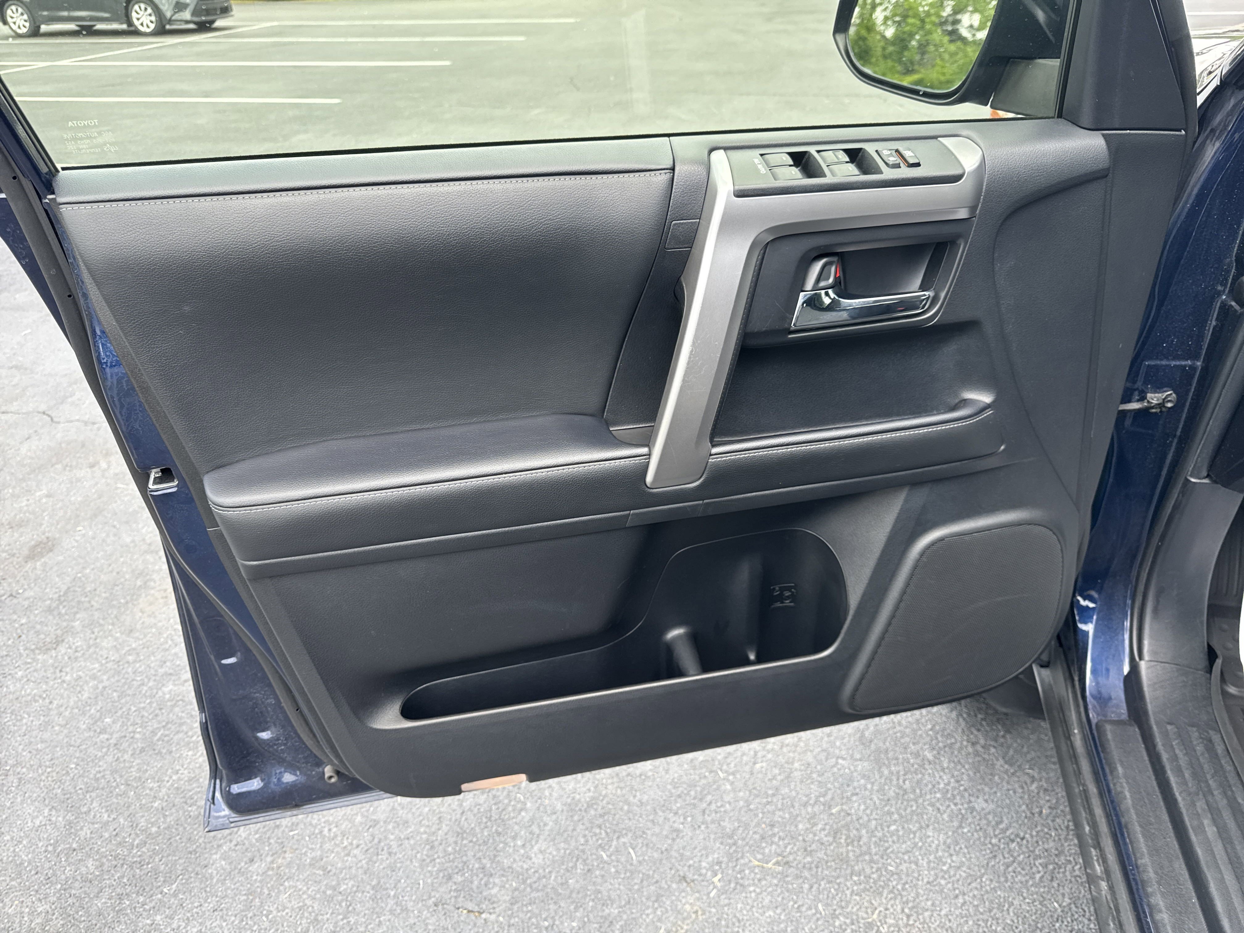 2024 Toyota 4Runner SR5 photo 15