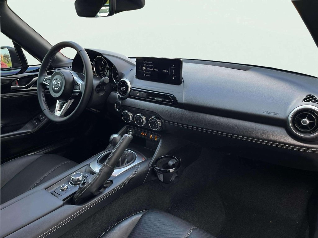 2024 Mazda MX-5 Miata Miata RF Grand Touring photo 25
