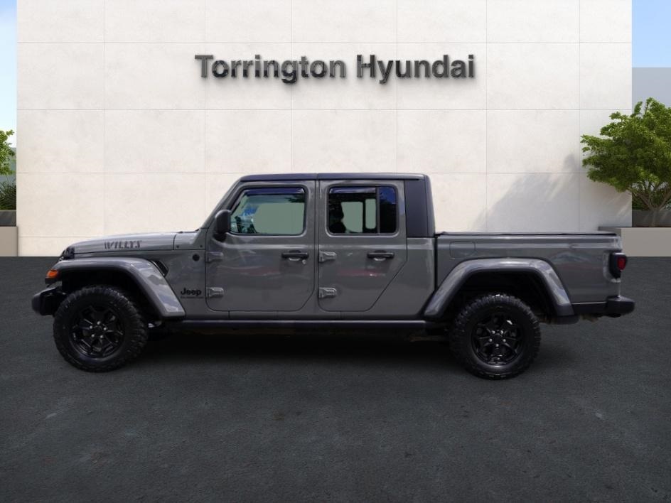 2021 Jeep Gladiator Willys photo 4