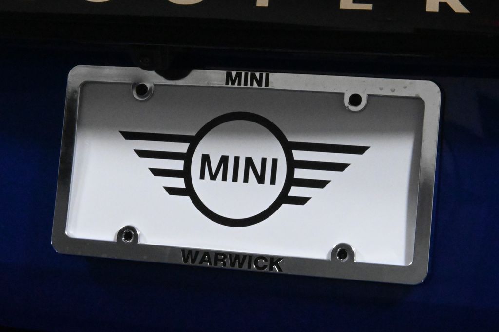 2025 Mini Cooper S Hardtop 2 Door photo 13
