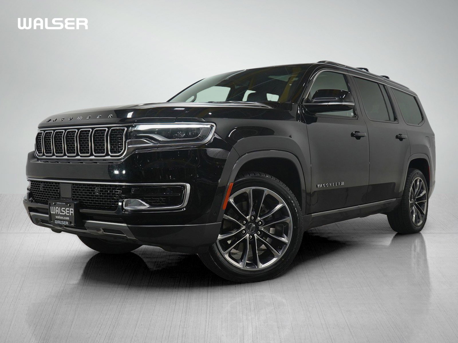 2022 Jeep Wagoneer Series III's photo