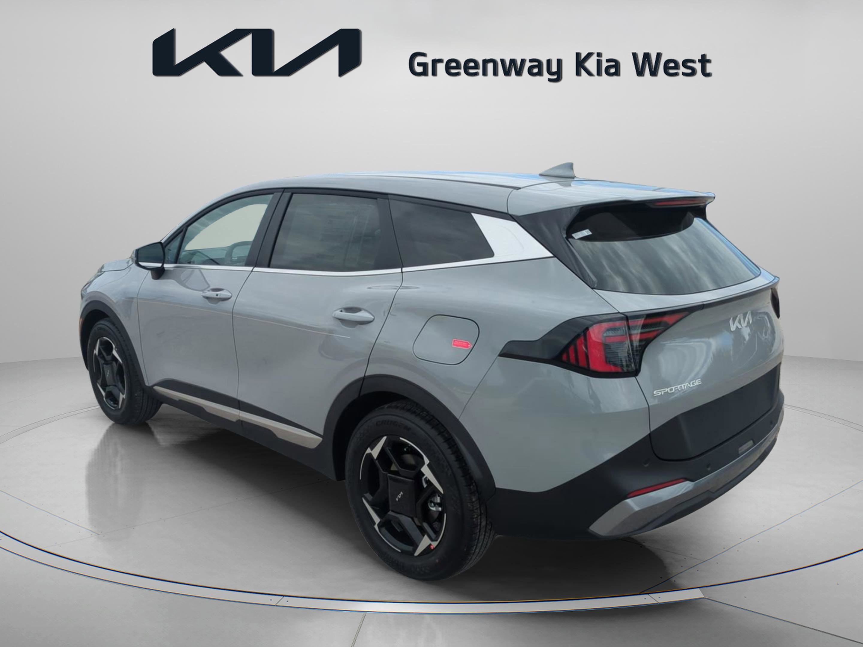 2026 Kia Sportage EX photo 4