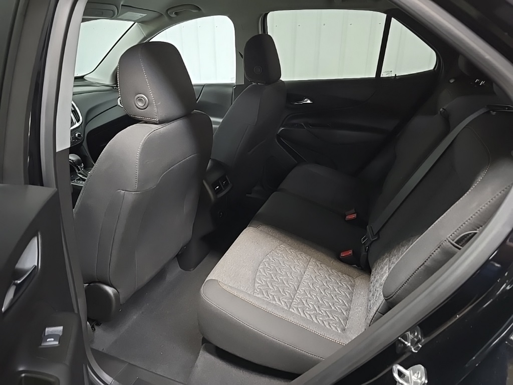 2022 Chevrolet Equinox LT photo 29