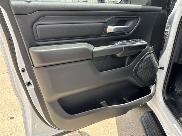 2025 Ram 1500 Tradesman photo 5