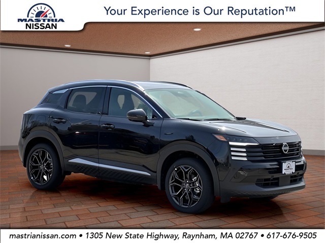 2025 Nissan Kicks SR AWD's photo