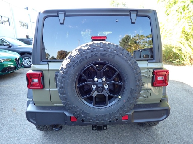 2025 Jeep Wrangler Willys photo 2