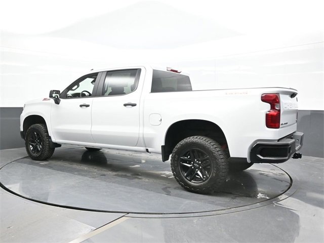 2026 Chevrolet Silverado 1500 Custom Trail Boss photo 3