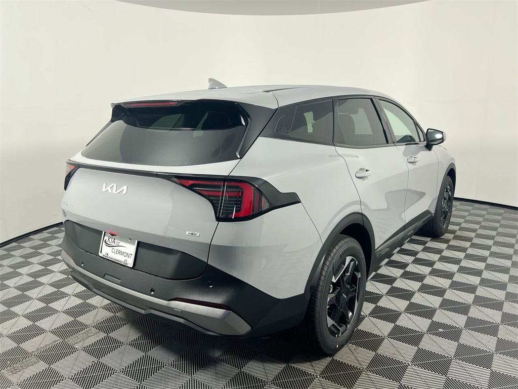 2026 Kia Sportage Hybrid S photo 3