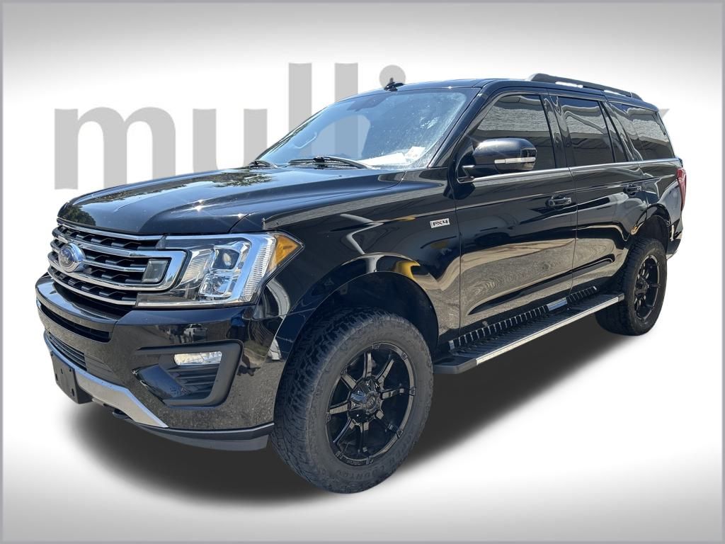 2018 Ford Expedition XLT photo 3