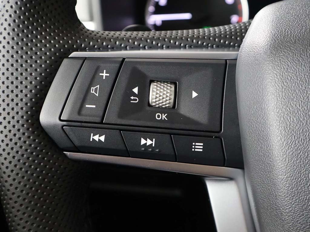 2025 Mitsubishi Outlander SE Ralliart photo 39