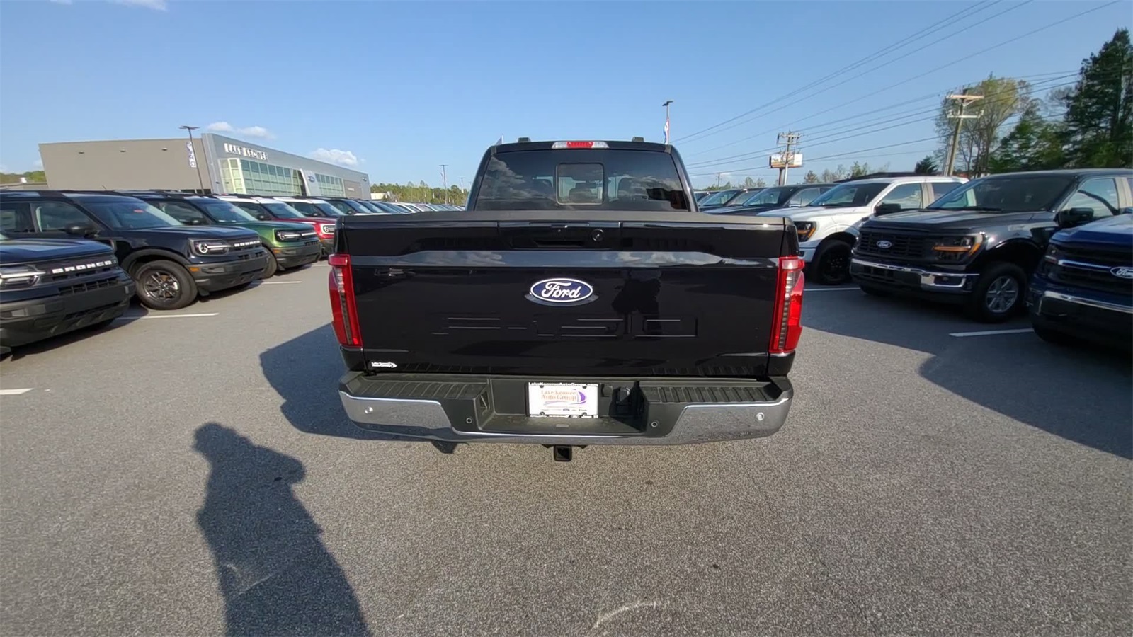 2025 Ford F-150 XLT photo 9