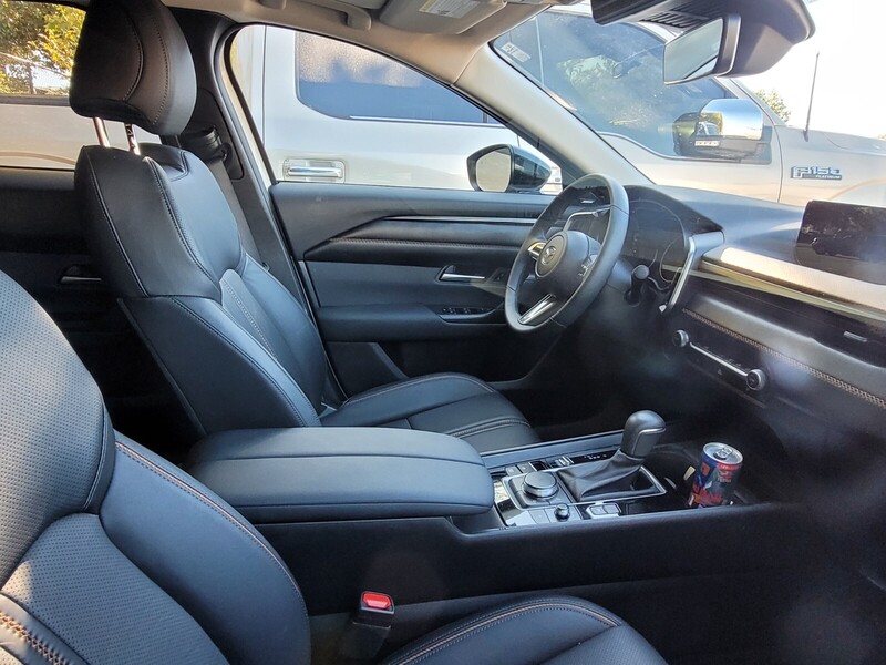 2025 Mazda CX-50 Premium photo 4